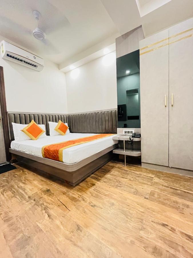 Hotel Red Stone Inn - Near New Delhi Railway Station - Paharganj Экстерьер фото